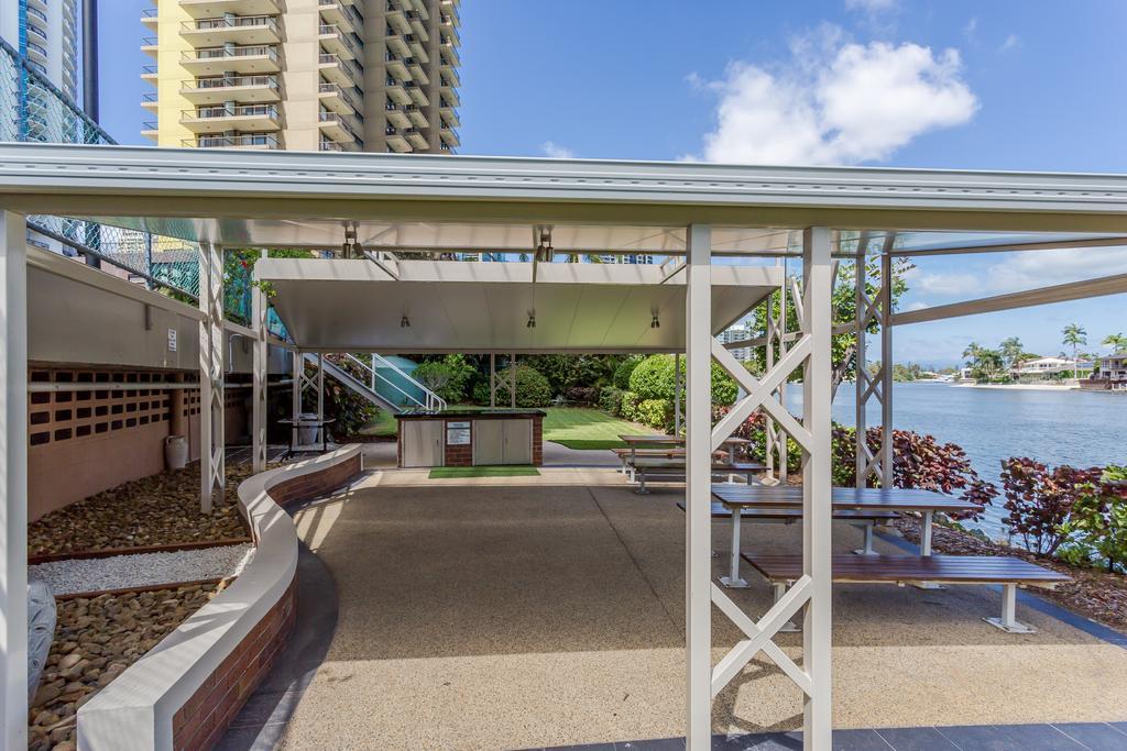 Waterways Apartments Surfers Paradise Exterior foto