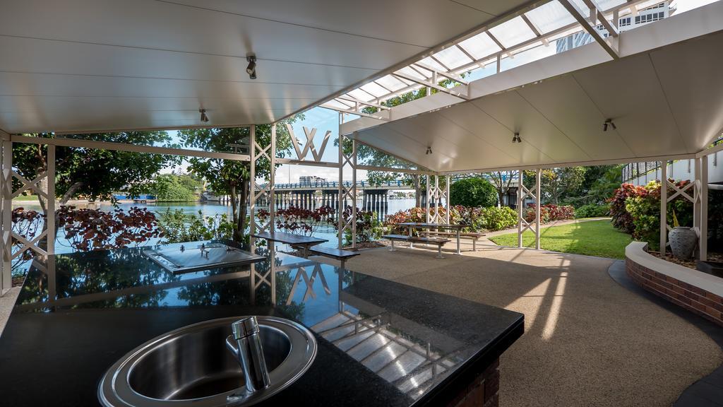 Waterways Apartments Surfers Paradise Exterior foto