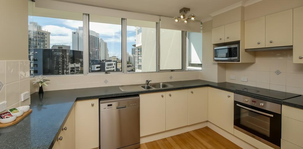 Waterways Apartments Surfers Paradise Exterior foto