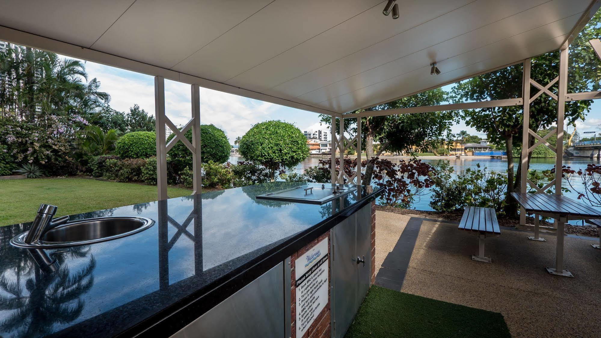Waterways Apartments Surfers Paradise Exterior foto