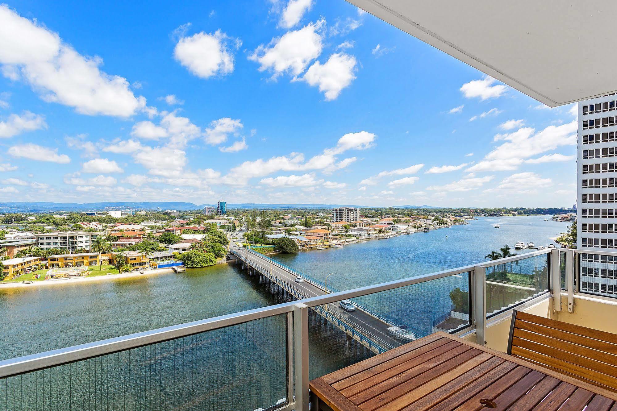 Waterways Apartments Surfers Paradise Exterior foto