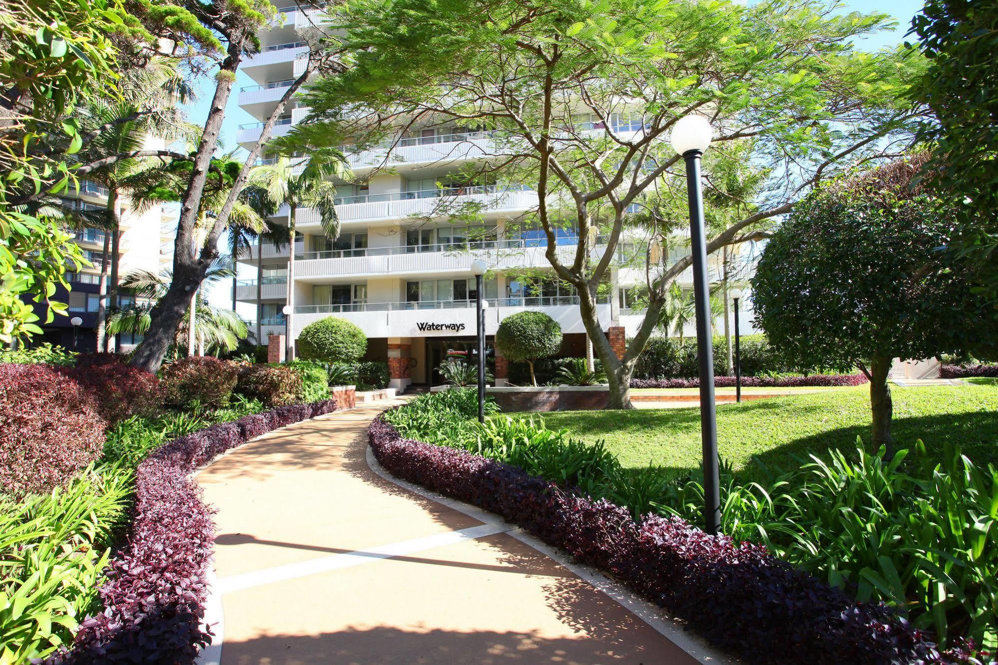 Waterways Apartments Surfers Paradise Exterior foto